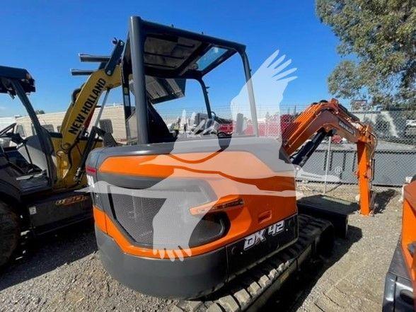 2024 DEVELON DX42-7 S010382