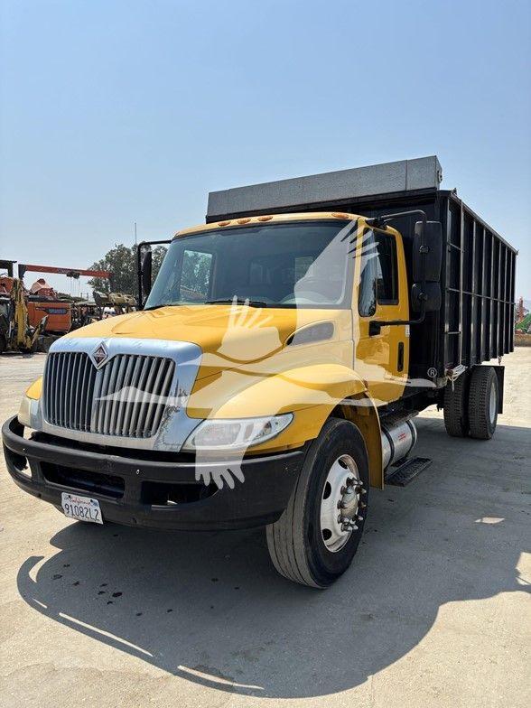 2014 INTERNATIONAL DURASTAR 4300 W003899