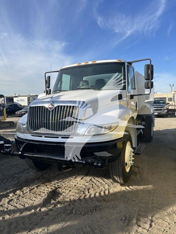 2017 INTERNATIONAL DURASTAR 4300 W003782