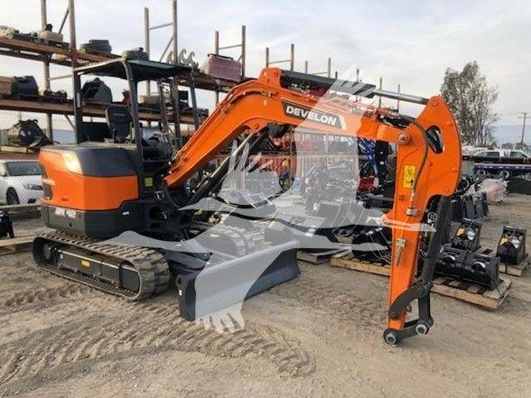 2024 DEVELON DX42-7 S010581