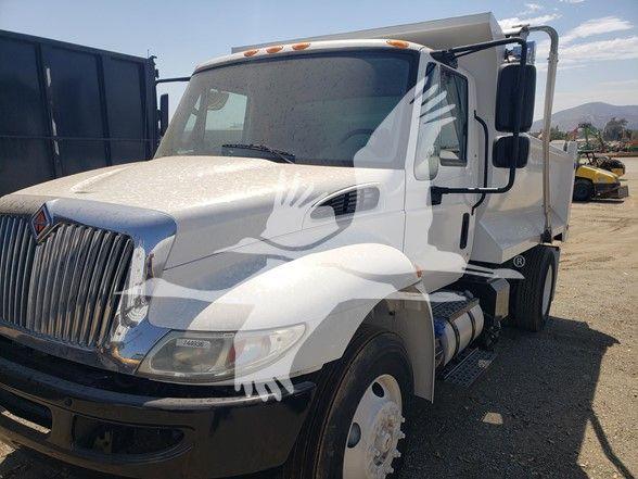 2018 INTERNATIONAL DURASTAR 4300 W003848