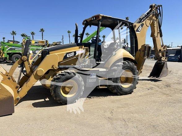 2017 CATERPILLAR 450F W003431