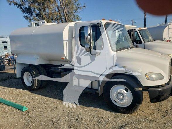 2018 FREIGHTLINER BUSINESS CLASS M2 100 W003680